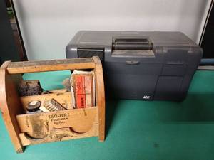 lot 9131 image: Esquire Footman Shoe Shine Kit with Kids Ace Toolbox - Retail $25