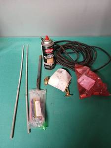 lot 9146 image: Ceiling Fan Balancing Kit with Tools and Supplies - Retail $15