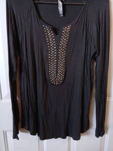lot 9169 image: Womens Long Sleeve Tops Bundle - Studded Black Top and Patterned Layered Sweater - Retail $15