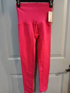 lot 9205 image: Womens Designer Pants Mixed Lot - Justice Jeans and Fashion Leggings - Retail $15