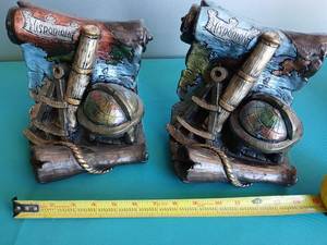 lot 9212 image: Hispaniola Nautical Themed Bookends Set - Retail $25