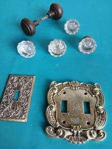 lot 9247 image: Ornate Door Hardware Set with Crystal Glass Knobs and Decorative Plates - Retail $25