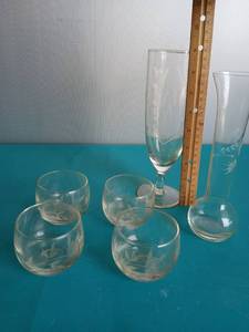 lot 9251 image: Etched Crystal Glassware Set with Floral Design - Retail $25