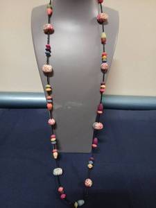 lot 9504 image: Fashion Jewelry Necklace Collection
