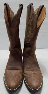 lot 3371 image: Ariat womens cowboy boots Brown Size 8 B