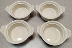 lot 4106 image: ITI Ceramic Casserole Dish Set with Individual Ramekins
