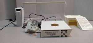 lot 3486 image: Complete Reptile Terrarium Setup with Growth Habitat System