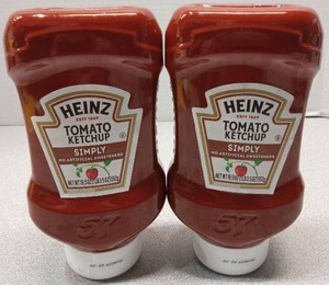 lot 3535 image: Heinz Simply Tomato Ketchup 19.5oz Squeeze Bottles Set of 2