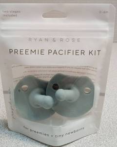 lot 4590 image: Ryan & Rose Preemie Pacifier Kit 0-6m Two Stage Set