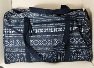 lot 4753 image: Blue Tote Bags Hawaiian Batik Design Travel Duffle Overnight