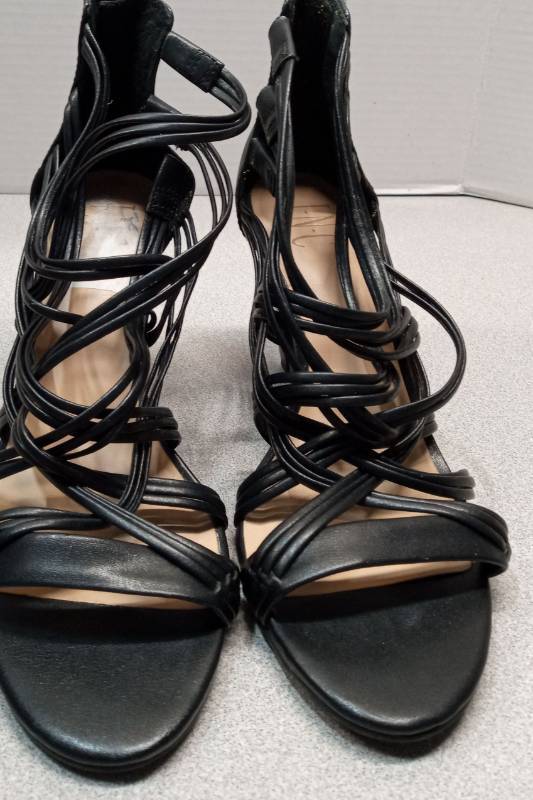 lot 4091 image: Black Leather Strappy High Heel Sandals international concepts - Size 7.5 m