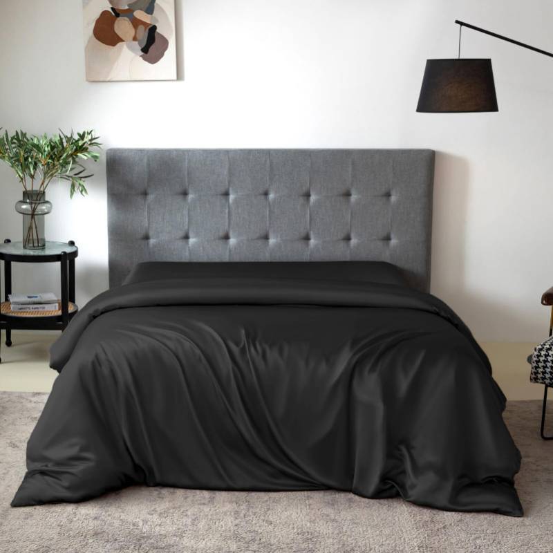 lot 1060 image: THXSILK Silk Duvet Cover, 100% 7A Mulberry Silk Comforter Cover, Seamless, Breathable, Easy Care Zipper Closure, 1 Duvet Cover Only - Queen, Black