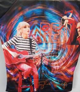 lot 4867 image: Taylor Swift RED Tour Concert T-Shirt - Size Small