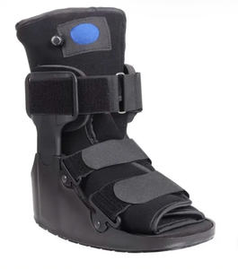 lot 5187 image: Short Air Cam Walker Fracture Boot (Medium) (Missing Strap)