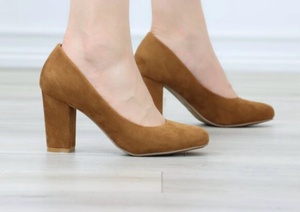 lot 5400 image: Fioni Brown Women 3.5 Heels Shoes Closed Toe and Heel (8)