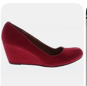 lot 5452 image: Dexflex Comfort Karma Womens Round Toe Red Pump High Heel Shoes Med or Wide (Size 8 12)