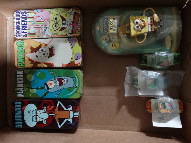 lot 10471 image: lot of 8 vintage sponge bob watches