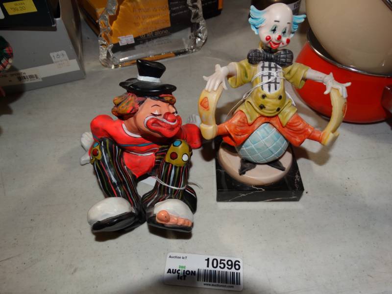 lot 10596 image: Lot of 2 Clown Figurines