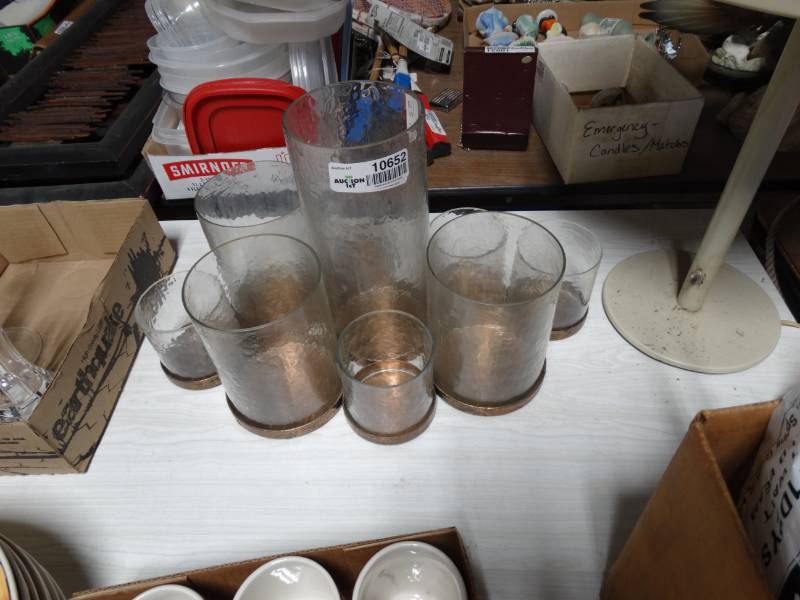 lot 10652 image: Decorative 9 Piece Candle Holder