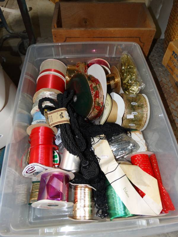 lot 10721 image: Box of Ribbon