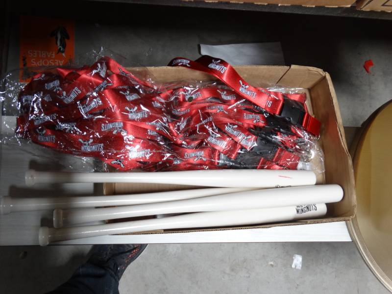 lot 10736 image: Lot of Wingnut Memorabilia