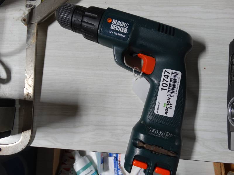 lot 10747 image: Black & Decker Cordless Drill
