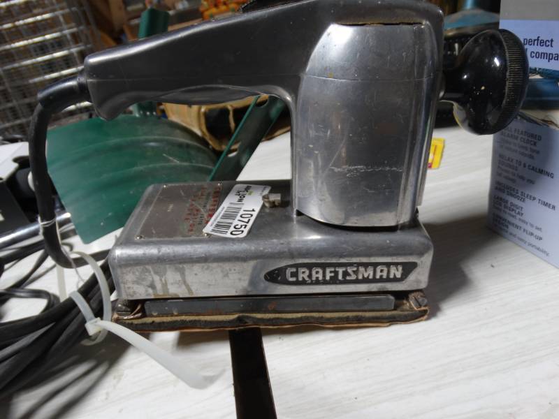 lot 10750 image: Vintage Craftsman Dual Motion Sander- In Working Condition