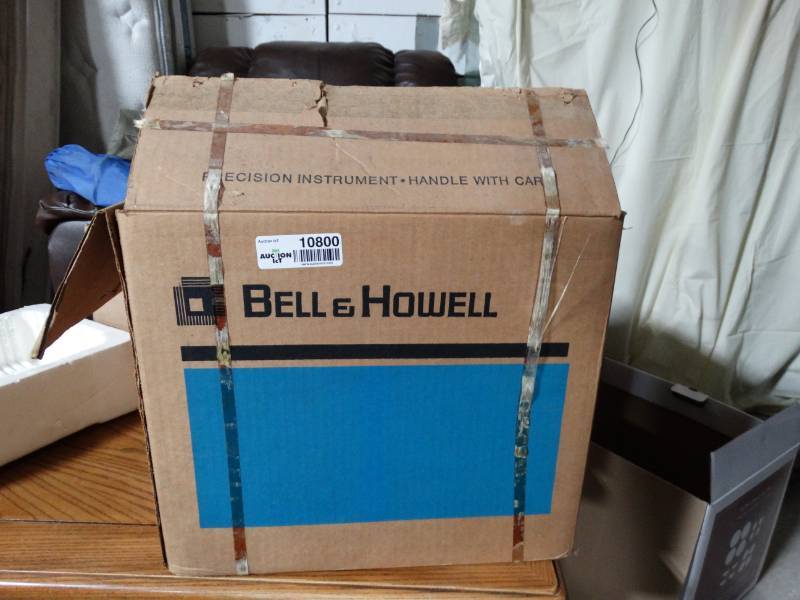 lot 10800 image: Bell & Howell Filmosonic Movie Projector