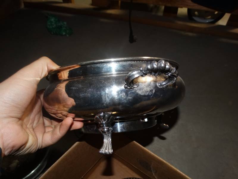 lot 10592 image: Lot of Silver Plated Dishware