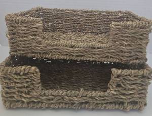 lot 5264 image: Natural Wicker Storage Basket Set 2 pack