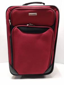 lot 966 image: Tag burgundy Rolling Carry-On Luggage