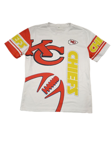 lot 985 image: Kansas City Chiefs NFL Team T-Shirt (Size Youth XL)