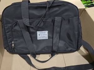 lot 4830 image: westminister colorado weideng limited edition Rolling duffel bag black