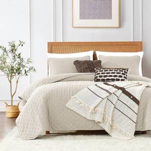 lot 5226 image: ROARINGWILD Beige Twin Size Quilt Bedding Set with 1 Pillow Sham, Lightweight Soft Microfiber Bedspread Coverlet, Thin Comforter Bed Cover for All Season, 2 Pieces, 68x90 inches