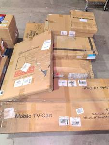 lot 87 image: Wholesale Lot - Home Organization Items  - Retail $599