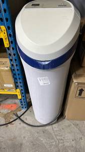 lot 63178 image: MORTON WATER SOFTNER Not sure if works NO RETURN AS IS