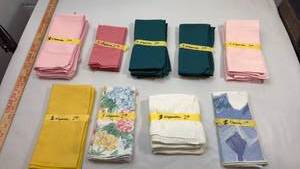 lot 102 image: Mixed Lot Cotton Napkins Collection