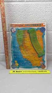 lot 117 image: California State Frame-Tray Educational Puzzle