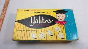 lot 127 image: Yahtzee Board Game - 1950s E.S. Lowe Edition