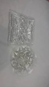 lot 150 image: Crystal Serving Set - Square Dish and Round Plate