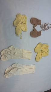 lot 158 image: Baby Clothing Set - Knit Mittens, Booties and Socks