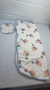lot 162 image: Teddy Bear Print Baby Burp Cloth Set