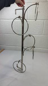 lot 172 image: Towel Rack
