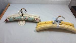 lot 180 image: Decorative Padded Clothes Hangers Set