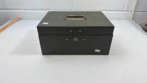 lot 34 image: Metal Cash Box with Lock