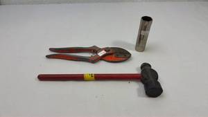 lot 56 image: Tool Set with Hammer, Pliers and Socket