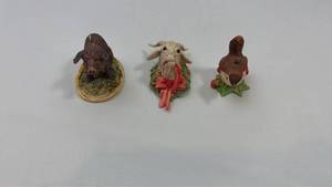 lot 89 image: Holiday Animal Figurine Set