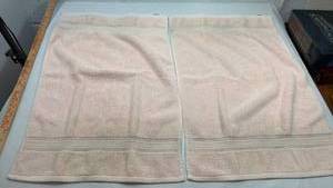 lot 192 image: Light Pink Cotton Bath Towels - Set of 2