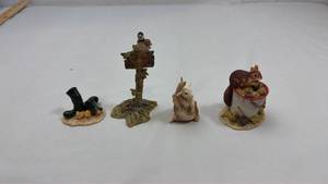 lot 224 image: Garden Animal Miniature Figurine Set