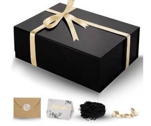 lot 27781 image: Ayieyil Black Gift Box Set, 2 Pack
